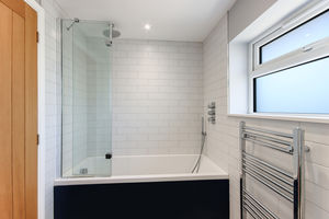 Photo 23- click for photo gallery